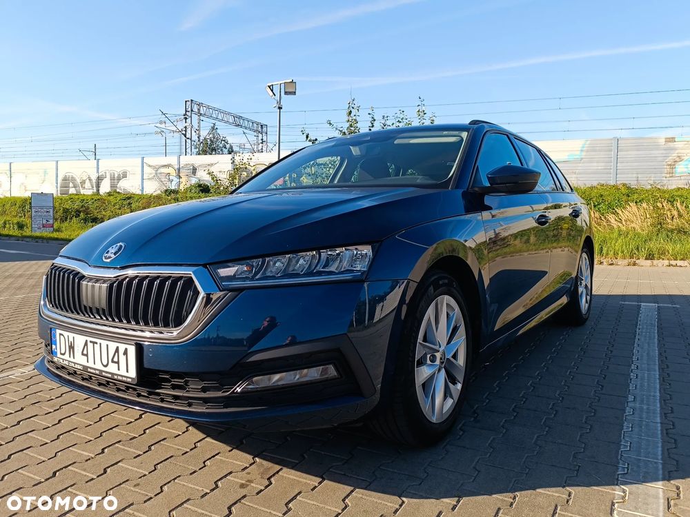 Skoda Octavia ver-1-5-tsi-e--tec-ambition-dsg - 1