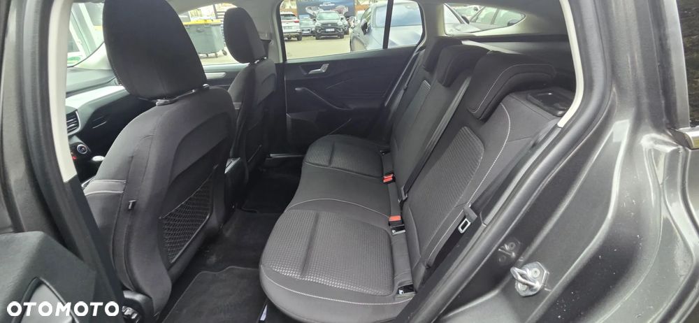 Ford Focus 1.0 EcoBoost STart-Stopp-System TITANIUM - 30