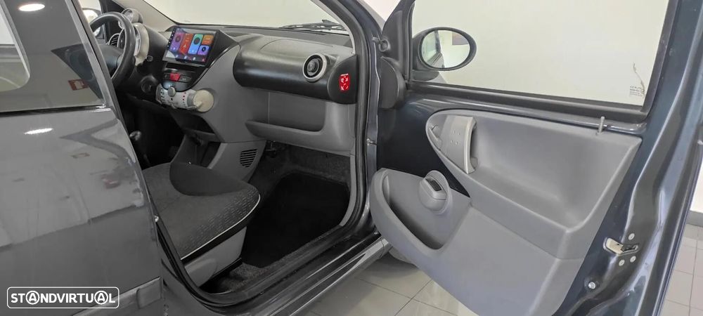 Peugeot 107 - 22