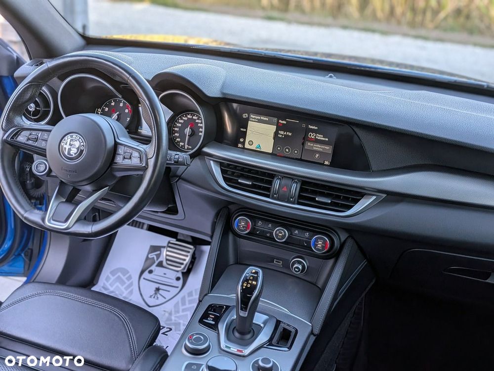 Alfa Romeo Stelvio - 26