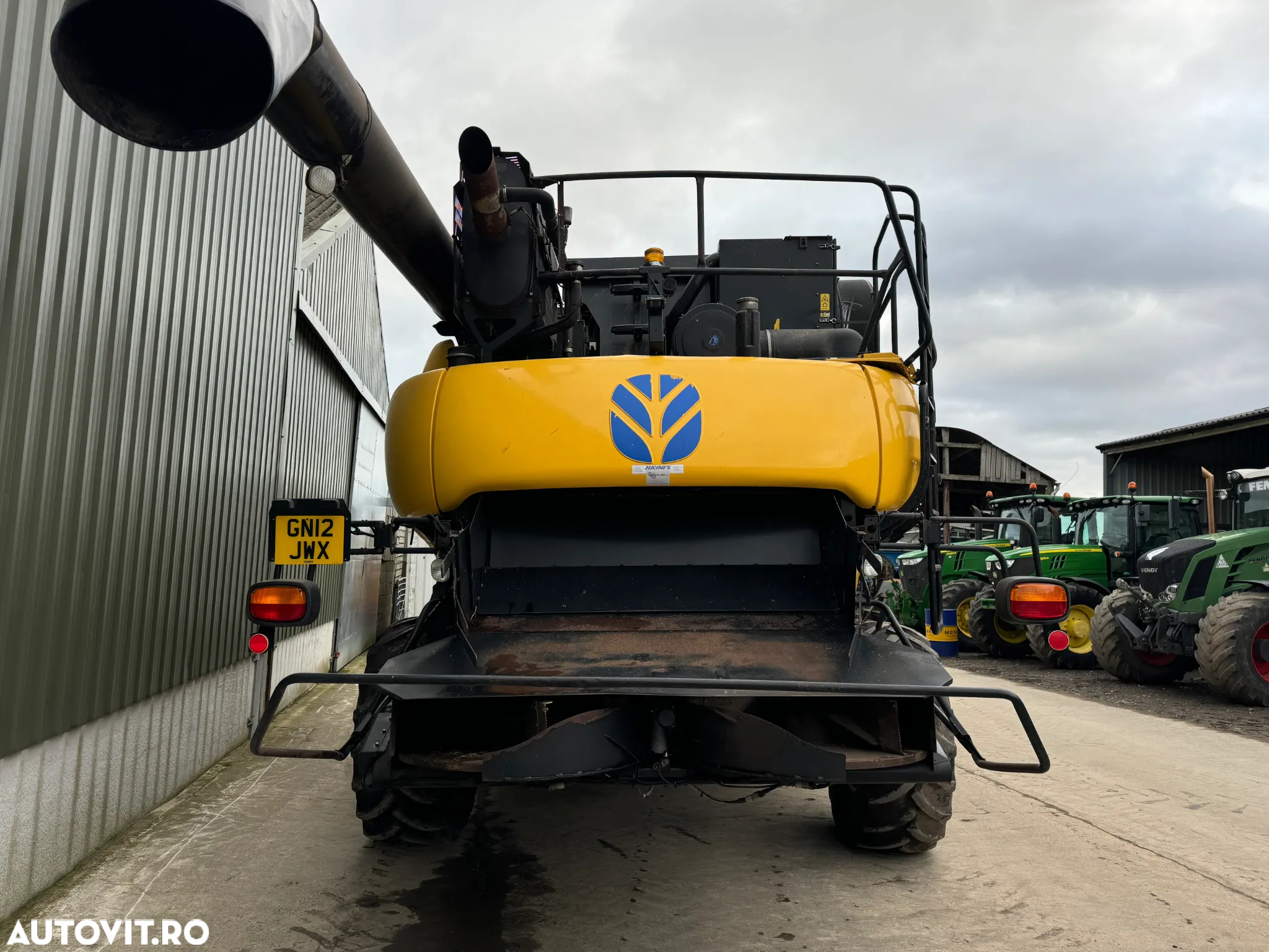 New Holland cr9090 - 5