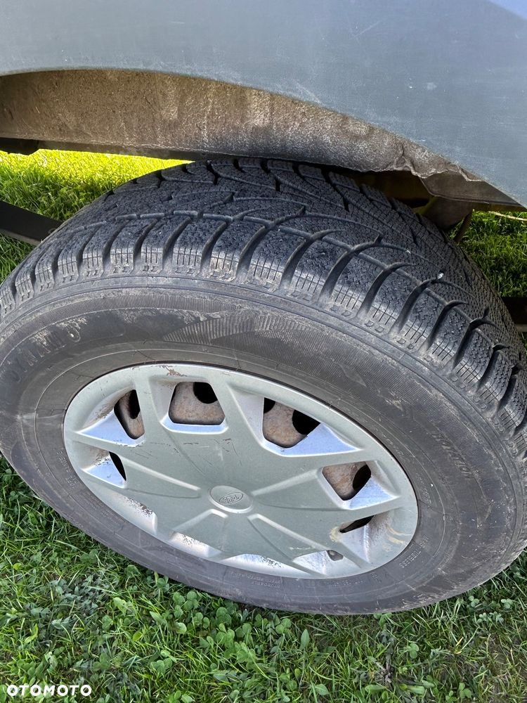 Ford Transit - 12