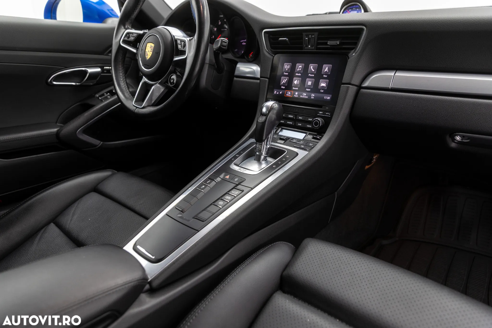Porsche 911 - 26