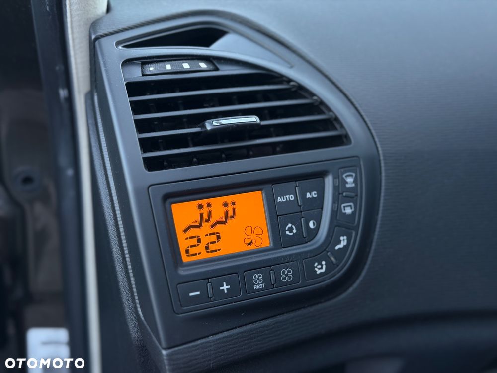 Citroën C4 Picasso - 14