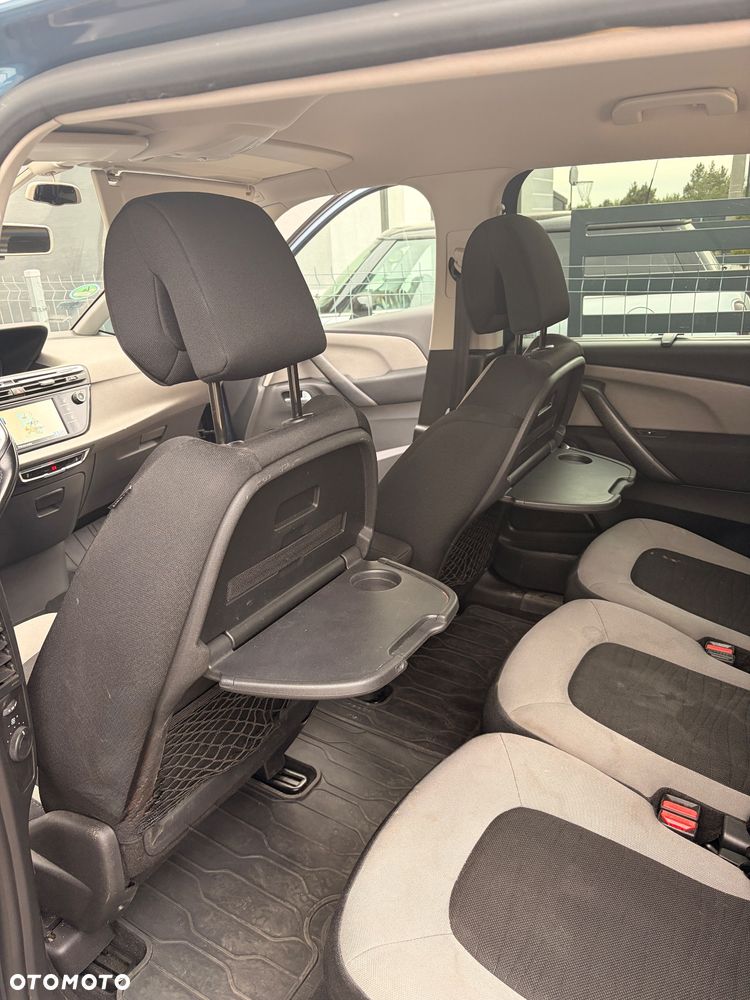 Citroën C4 Picasso - 8