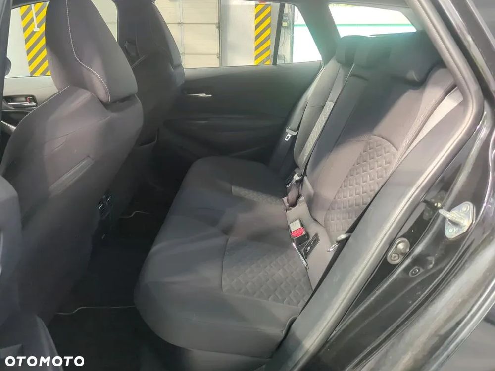 Toyota Corolla 1.8 Hybrid Comfort - 6