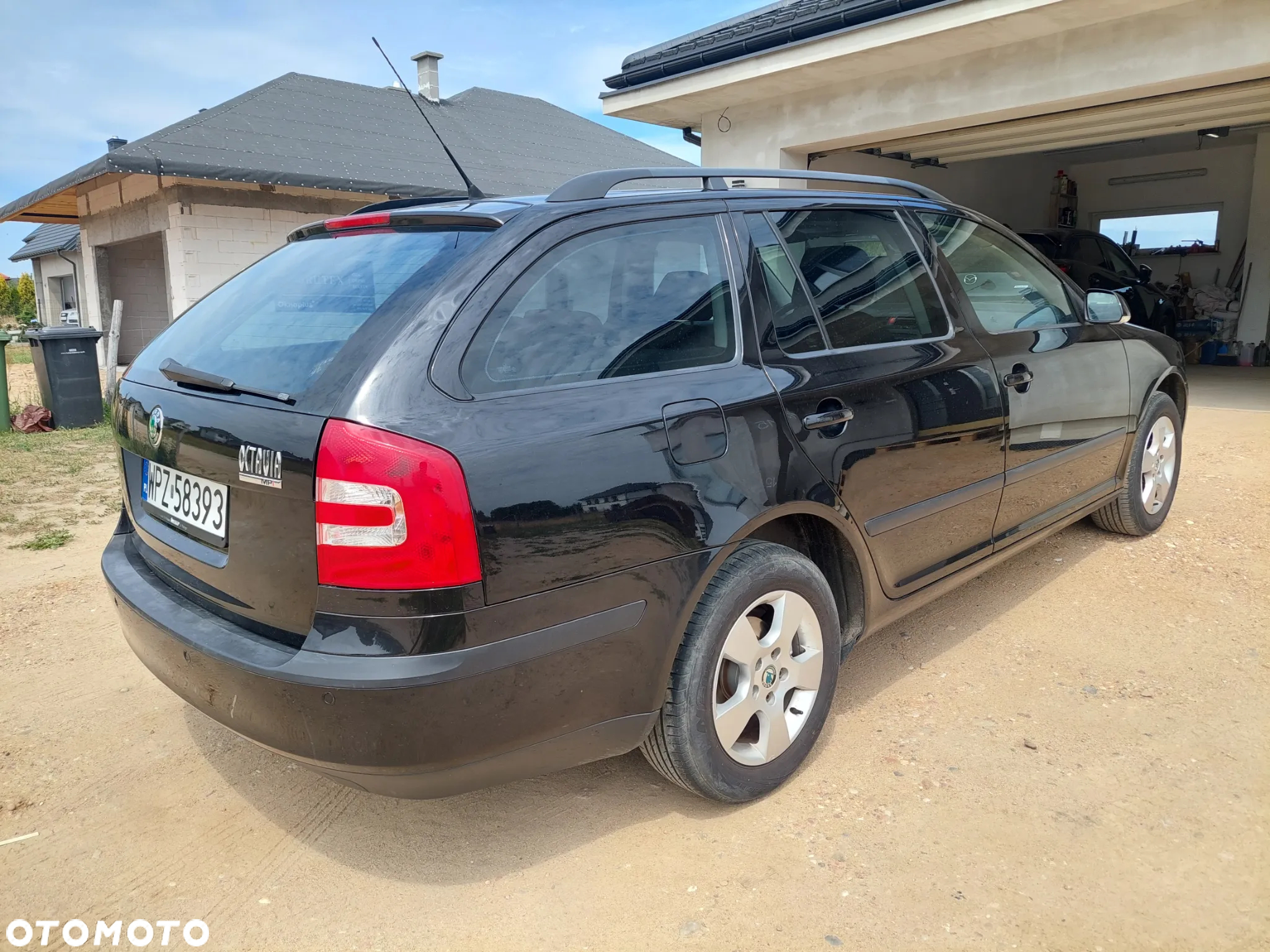 Skoda Octavia Combi 1.6 Elegance - 6