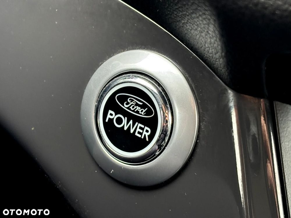 Ford Kuga 2.0 TDCi 4x4 Titanium - 22