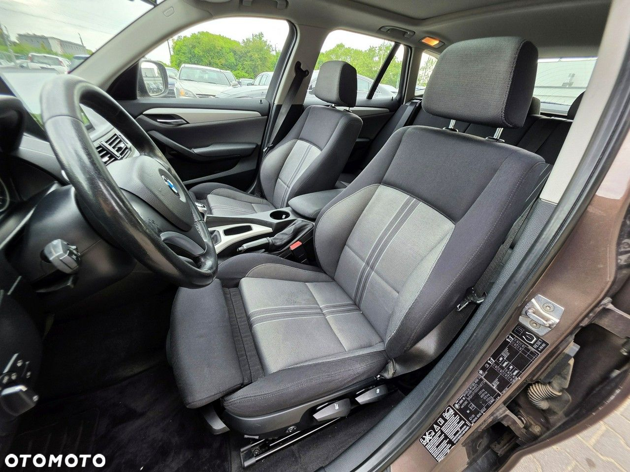 BMW X1 xDrive18d xLine - 9