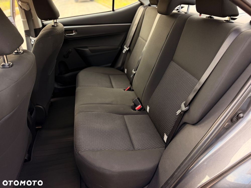 Toyota Corolla 1.33 Active EU6 - 16