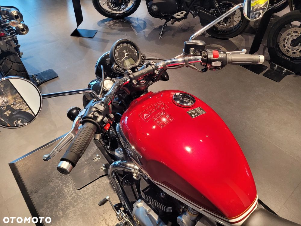 Triumph Speedmaster - 7