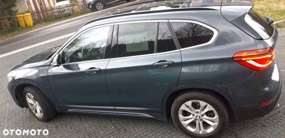 BMW X1 xDrive20i - 4