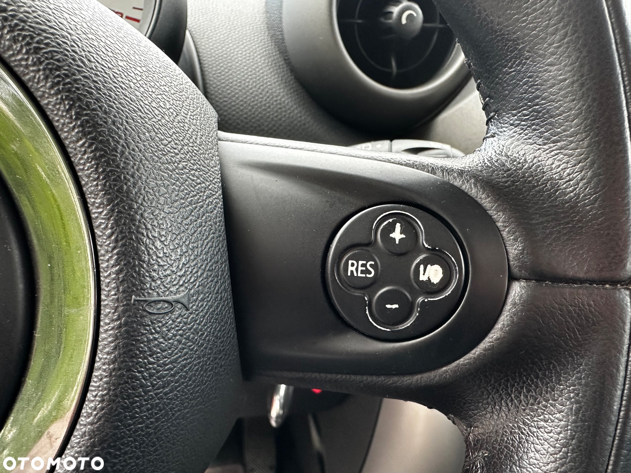 MINI Countryman - 16