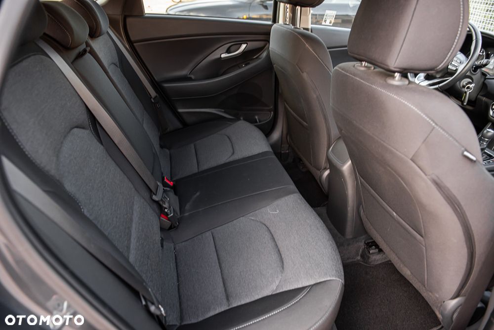 Hyundai i30 1.5 T-GDI 48V Premium DCT - 31