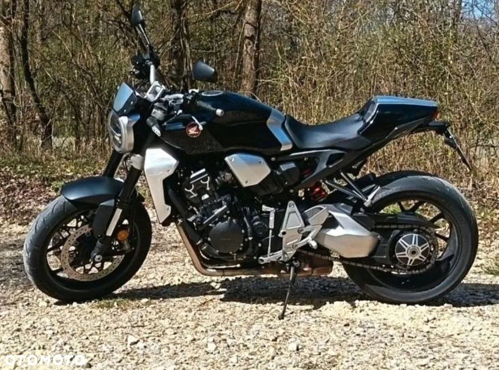 Honda CB - 2