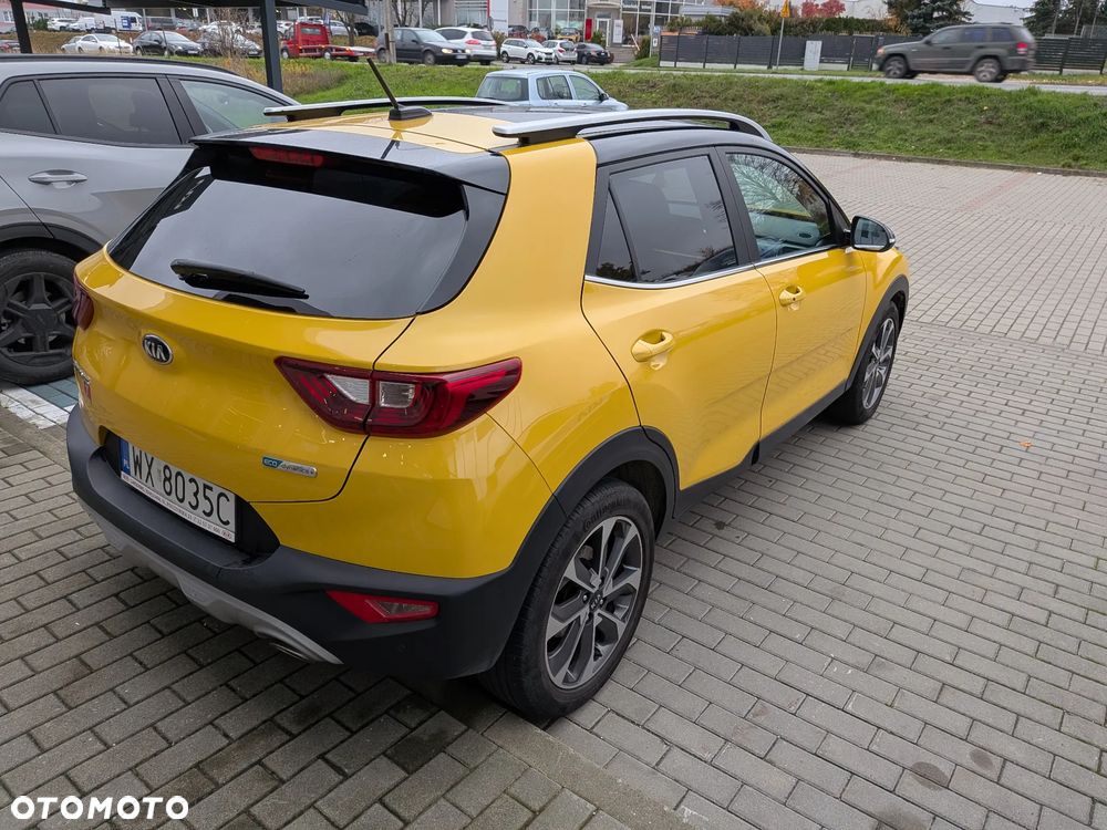 Kia Stonic 1.0 T-GDI MHEV L Business Line DCT - 6