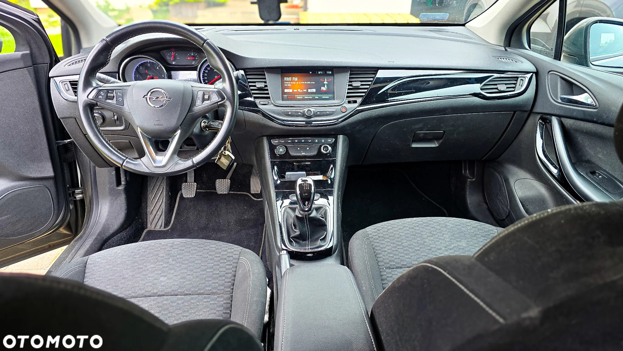 Opel Astra IV 1.6 CDTI Sport - 15