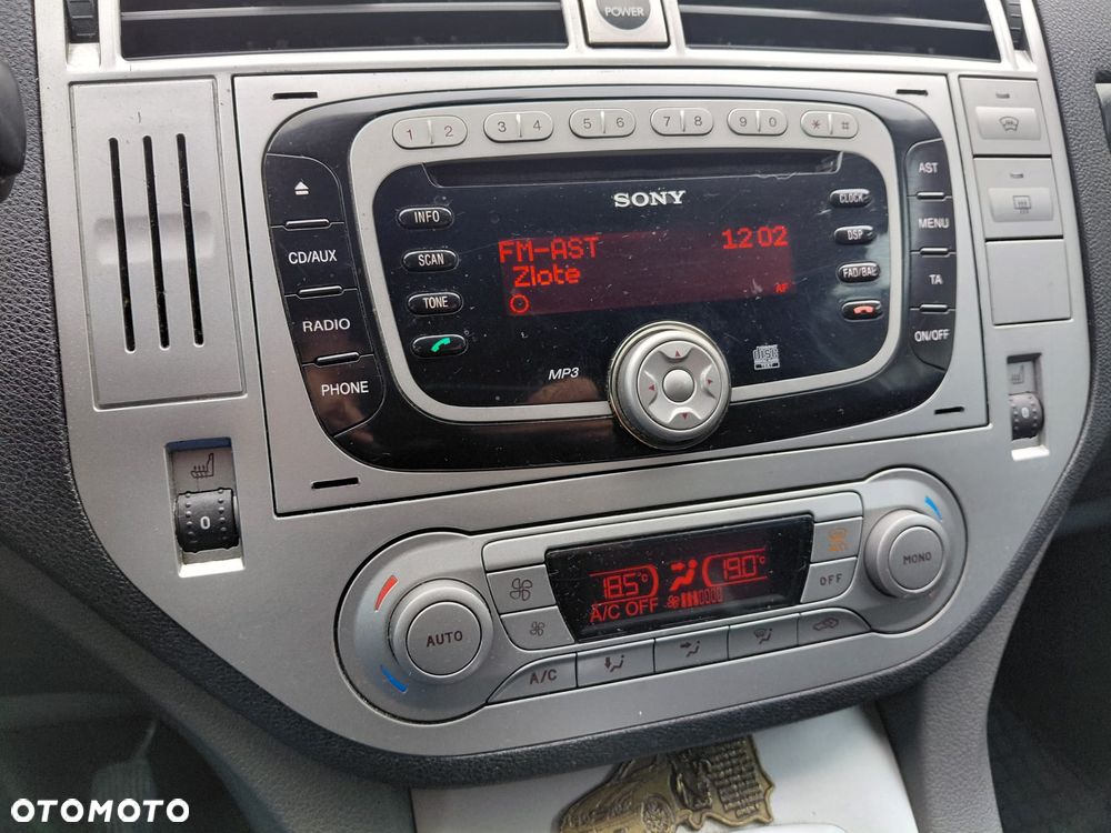 Ford Kuga 2.0 TDCi 2x4 Trend - 21