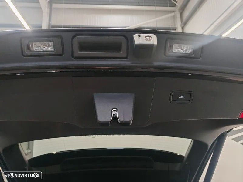 Porsche Cayenne Coupé E-Hybrid - 30