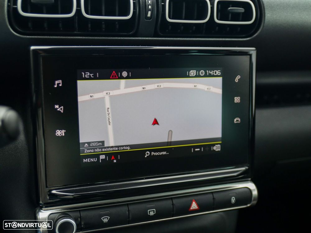 Citroën C3 Aircross 1.2 PureTech Shine Pack - 26