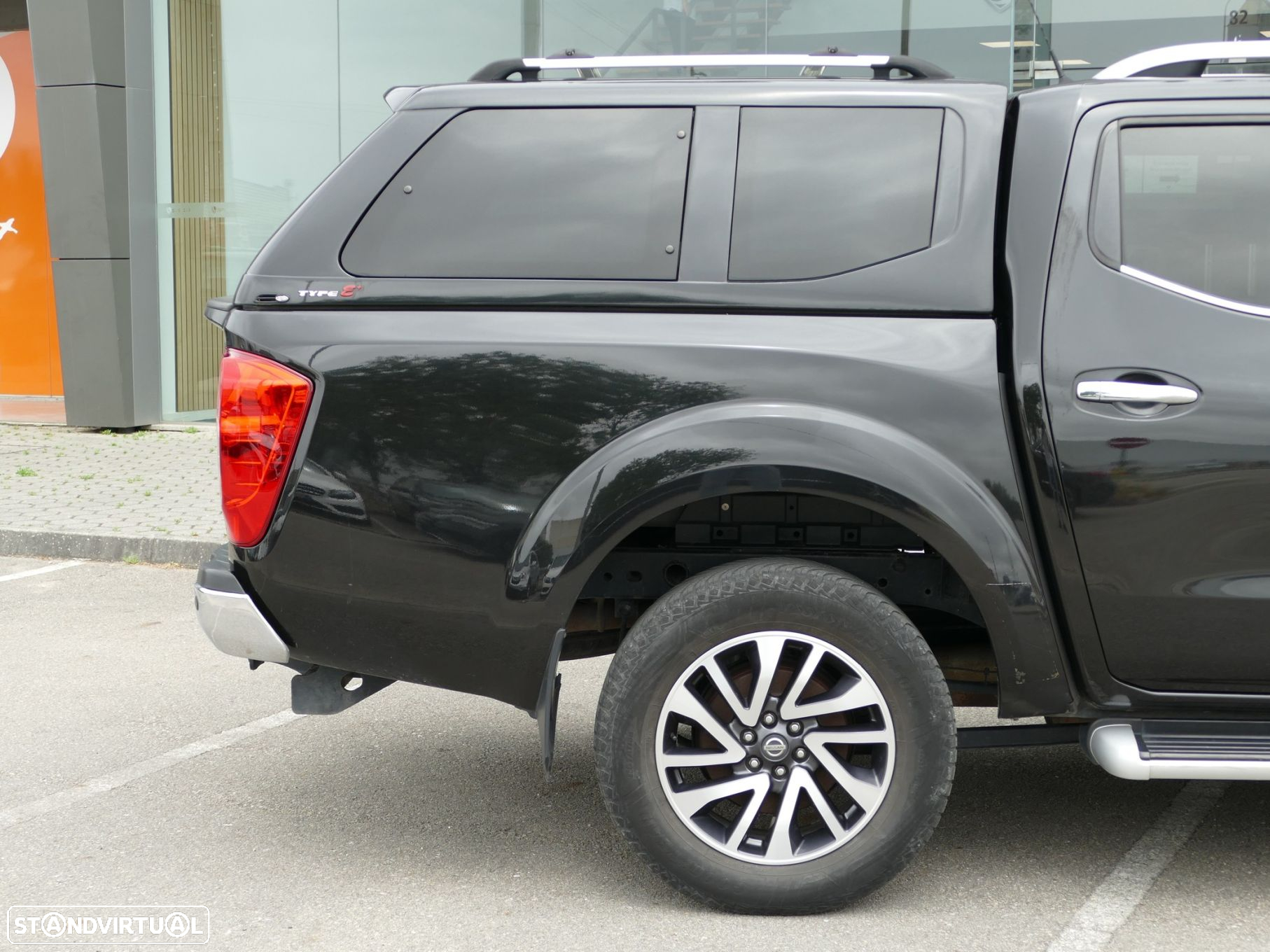 Nissan Navara 2.3 dCi CD 4WD Tekna - 17