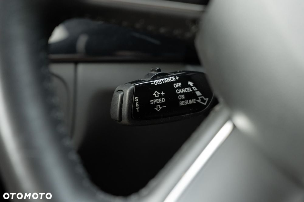 Audi A8 4.2 TDI Quattro - 30