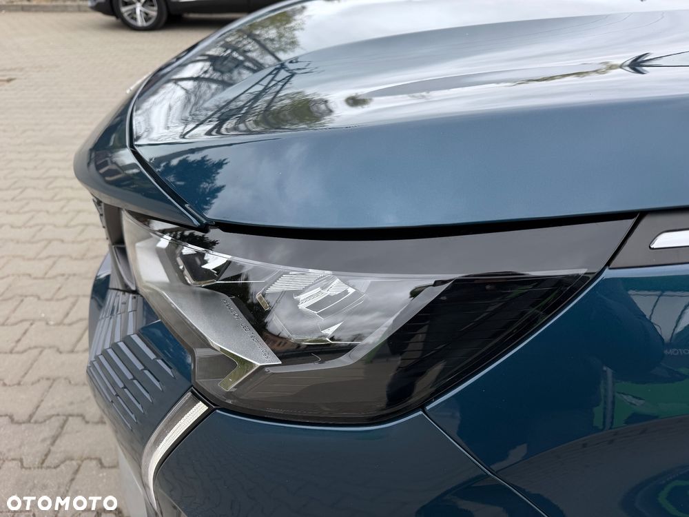Peugeot 3008 1.6 PureTech HYbrid Allure S&S EAT8 - 32