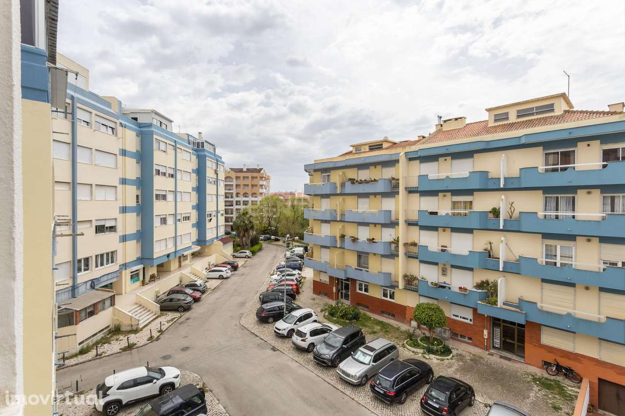 Apartamento T2 com 80m2 em Santo António da Caparica - Grande imagem: 3/37