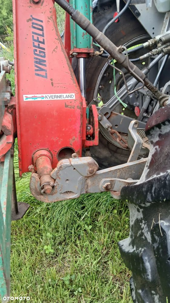 Massey Ferguson 390t - 19