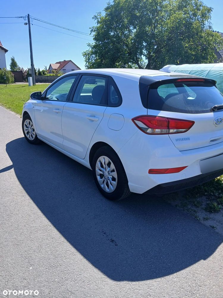 Hyundai i30 1.6 D Comfort - 3