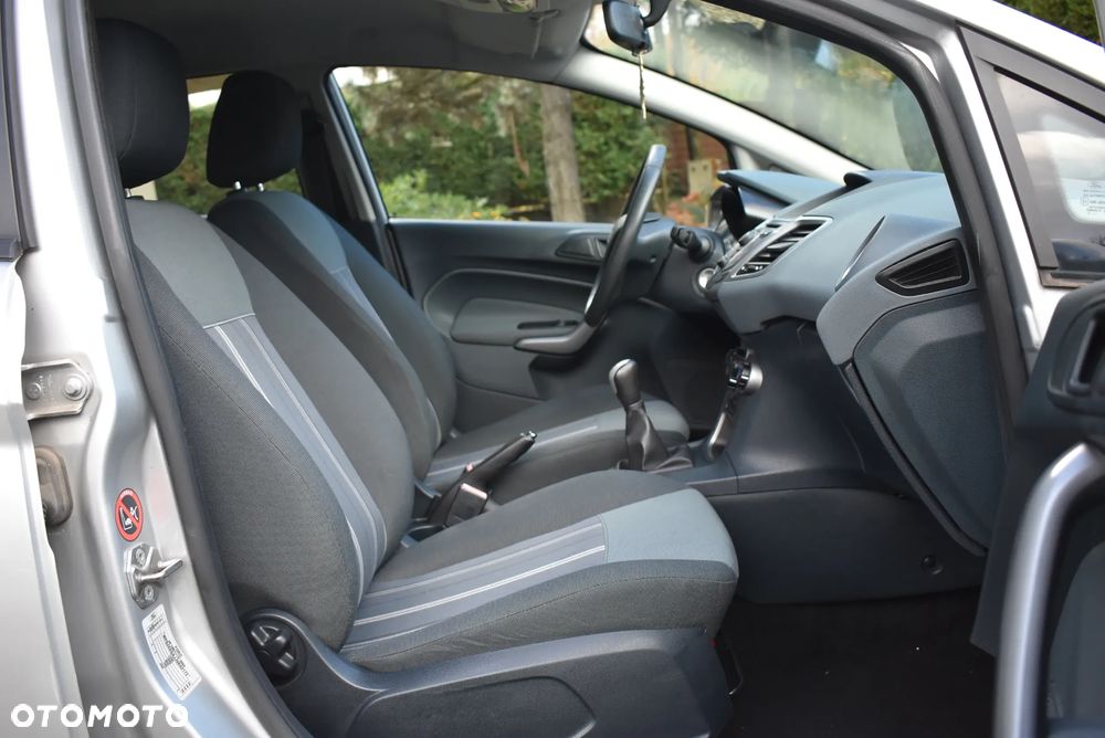 Ford Fiesta 1.25 Trend - 21