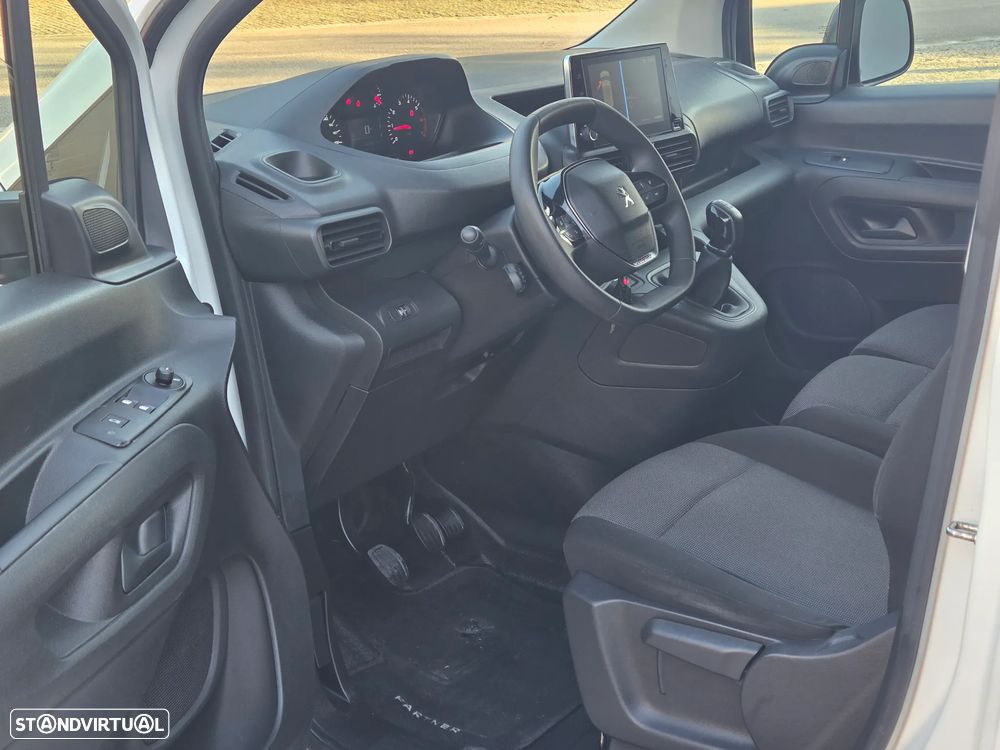 Peugeot Partner - 11