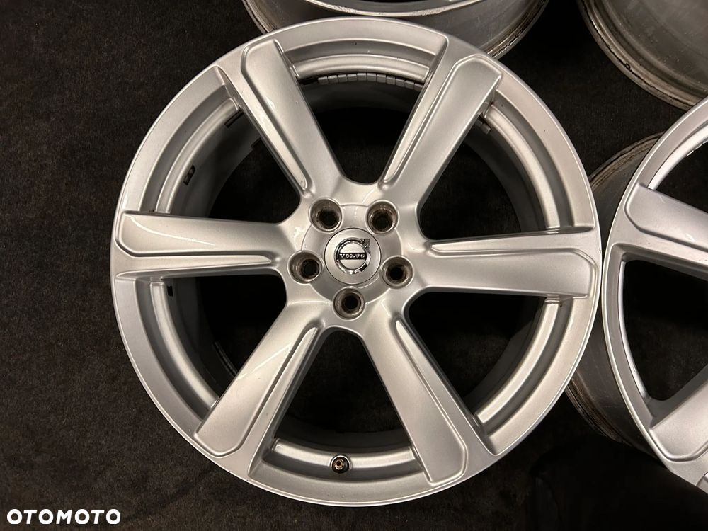 Alufelgi Volvo XC60, XC90, S90, V90, V60, S60 19 cali 5x108 4szt. - 7