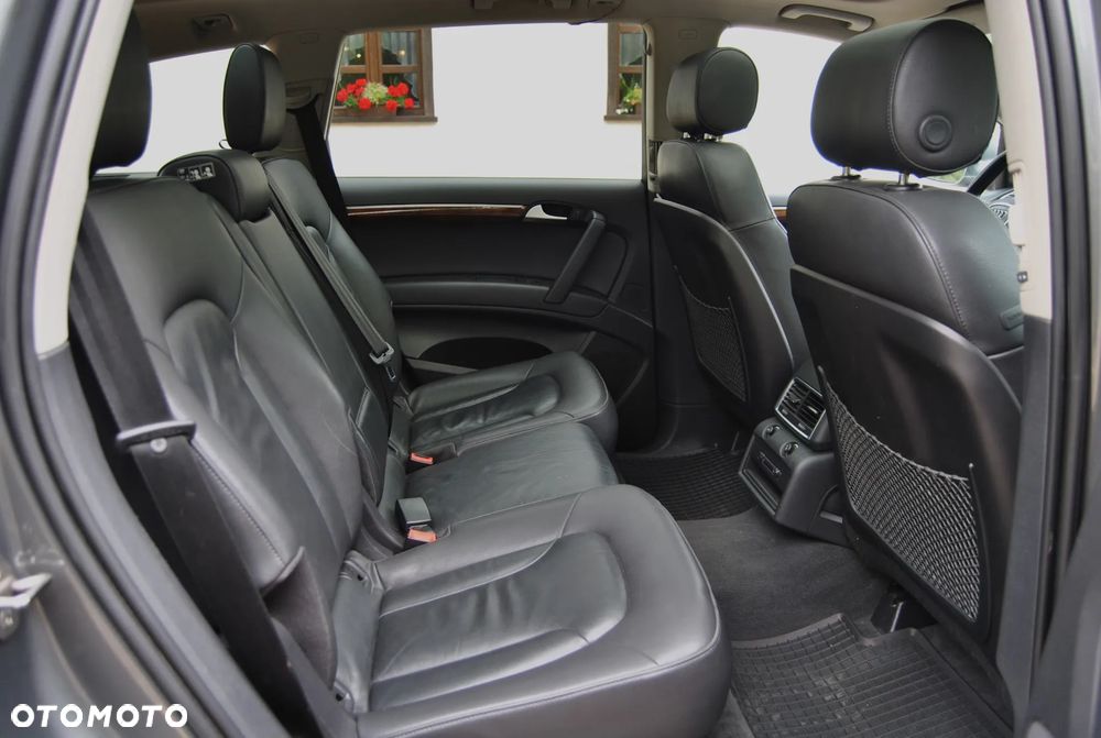Audi Q7 3.0 TFSI Quattro Tiptronic - 8