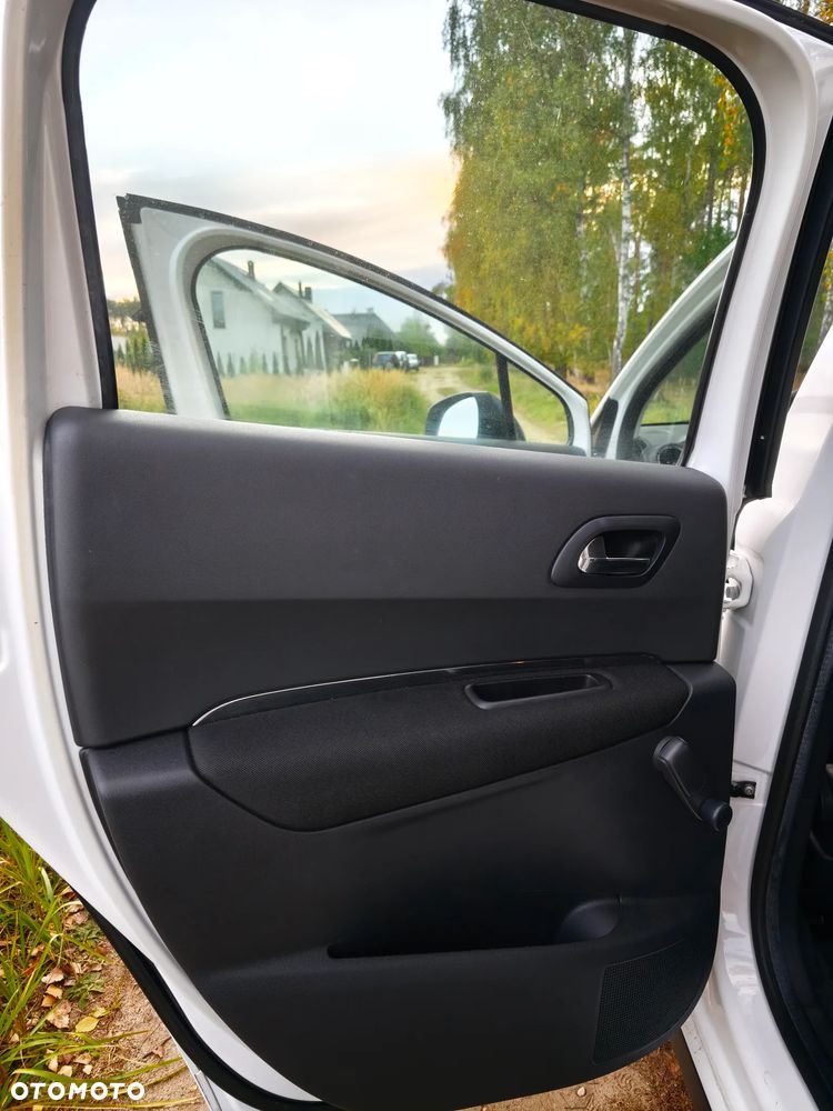 Peugeot 3008 - 14