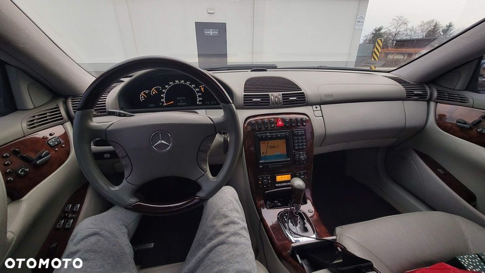 Mercedes-Benz CL - 5