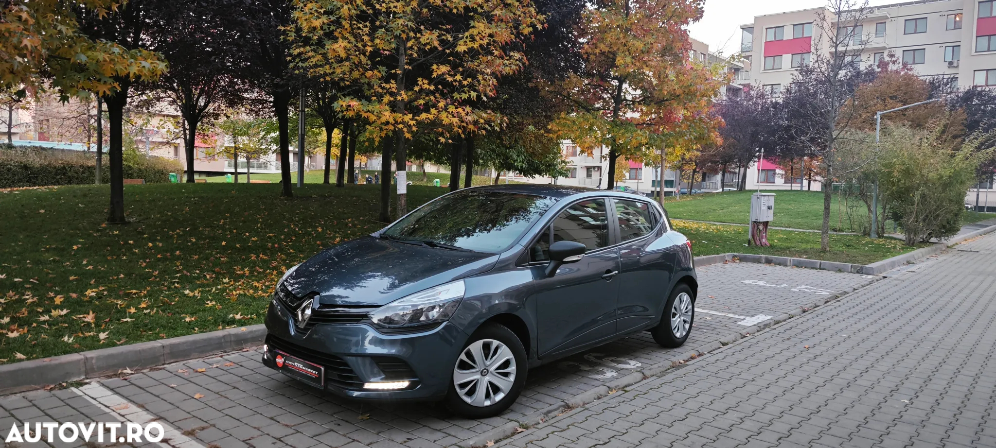 Renault Clio TCe 90 Limited - 3