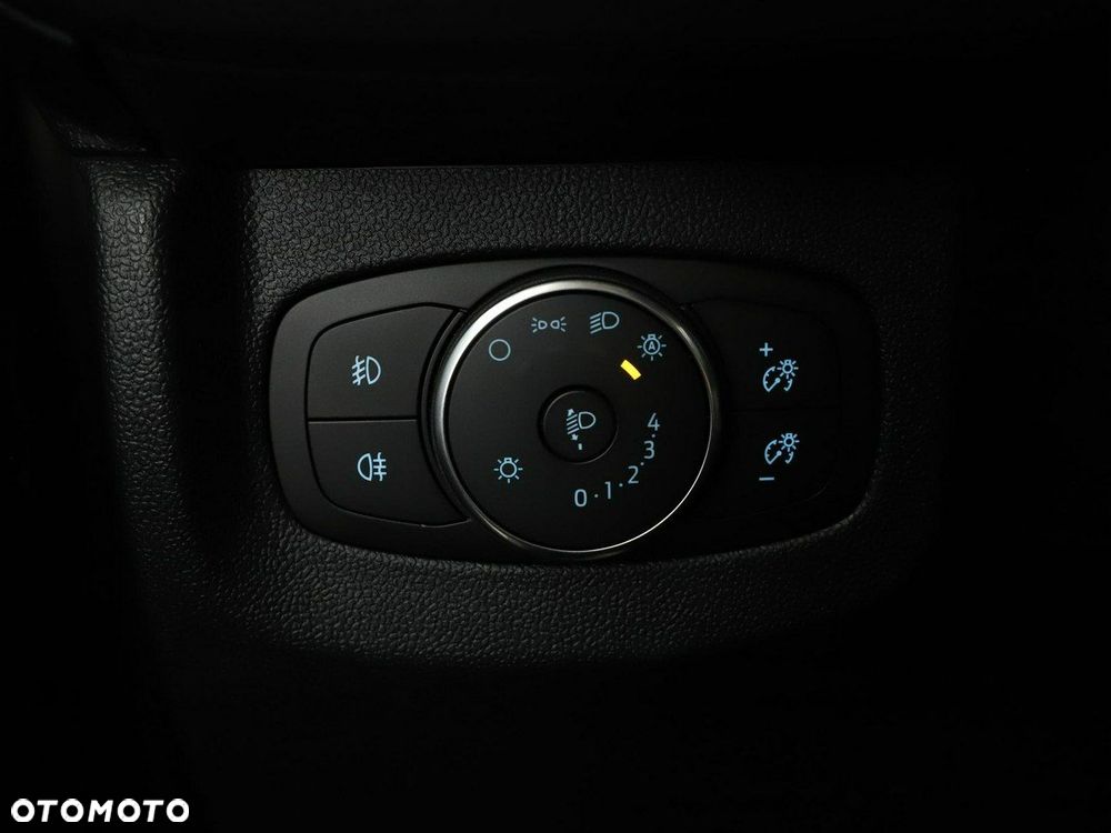 Ford Tourneo Courier 1.0 EcoBoost Titanium - 35