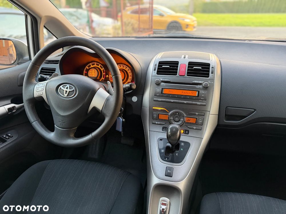 Toyota Auris 1.6 MultiMode Life+ - 20