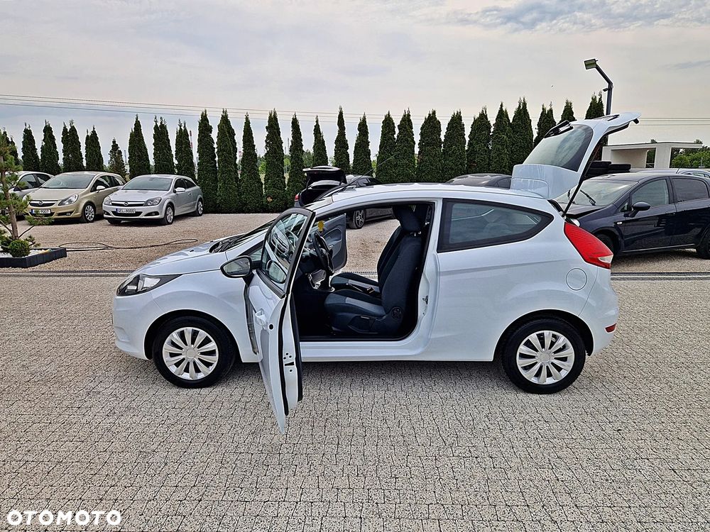 Ford Fiesta 1.25 Platinium X - 18