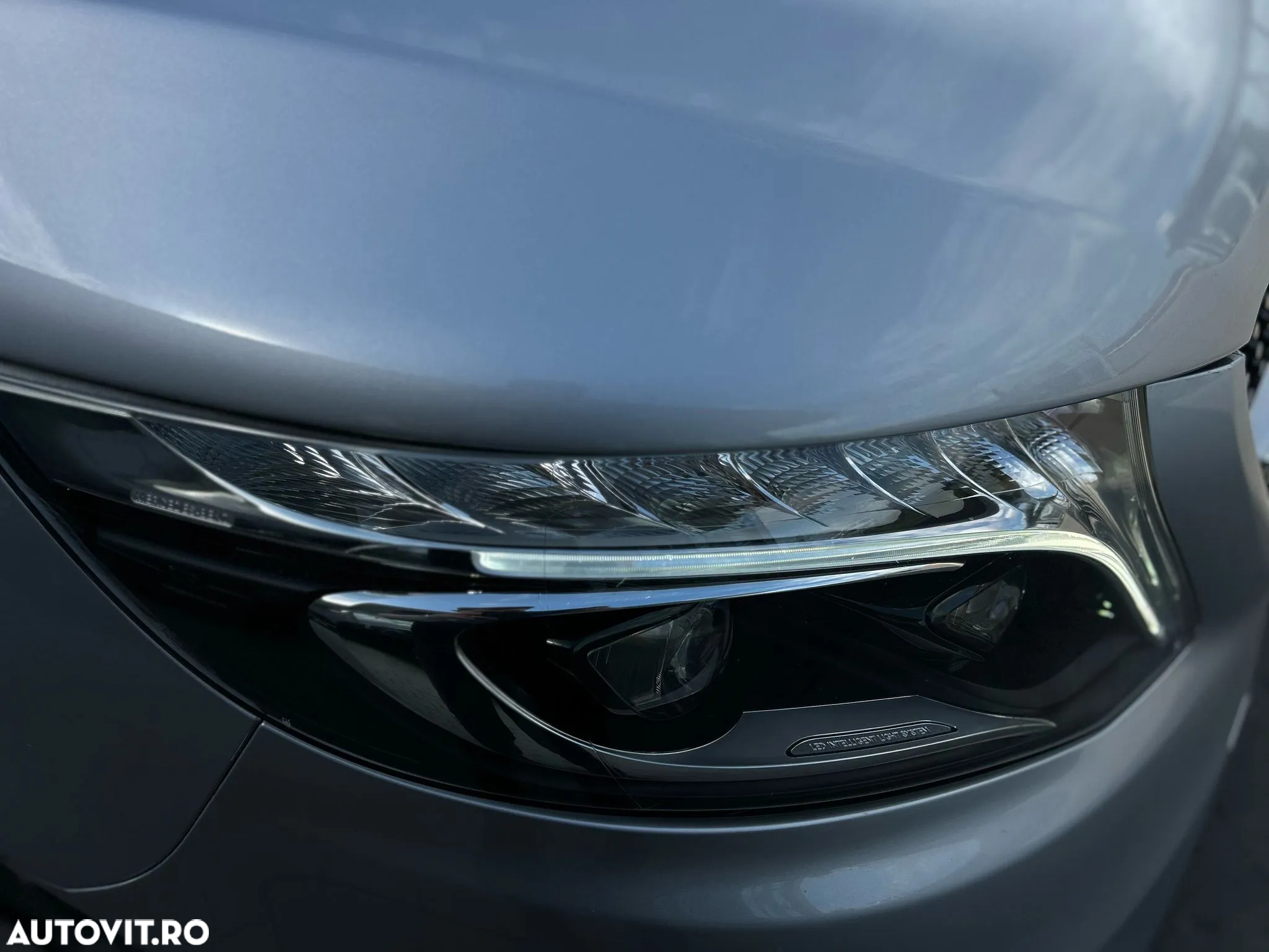 Mercedes-Benz V 300 d lang 9G-TRONIC Exclusive Edition - 17