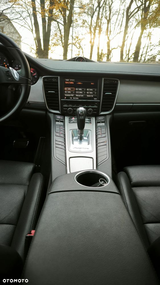 Porsche Panamera PDK Edition - 13