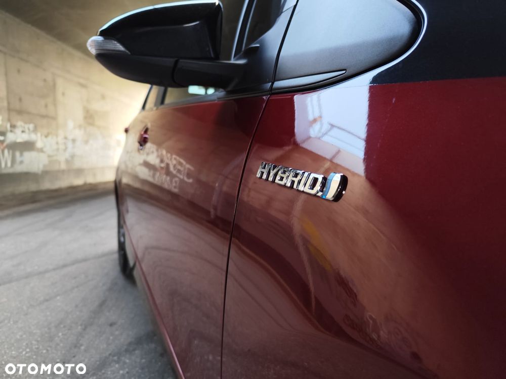 Toyota Yaris Hybrid 100 Selection Passion - 18