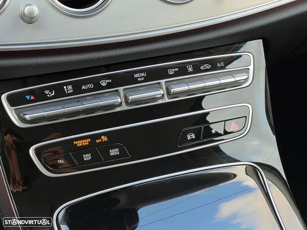 Mercedes-Benz E 300 - 21
