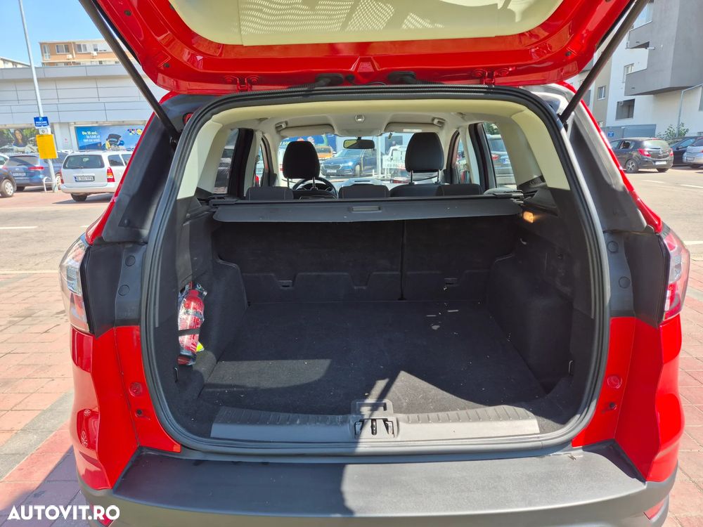 Ford Kuga - 16