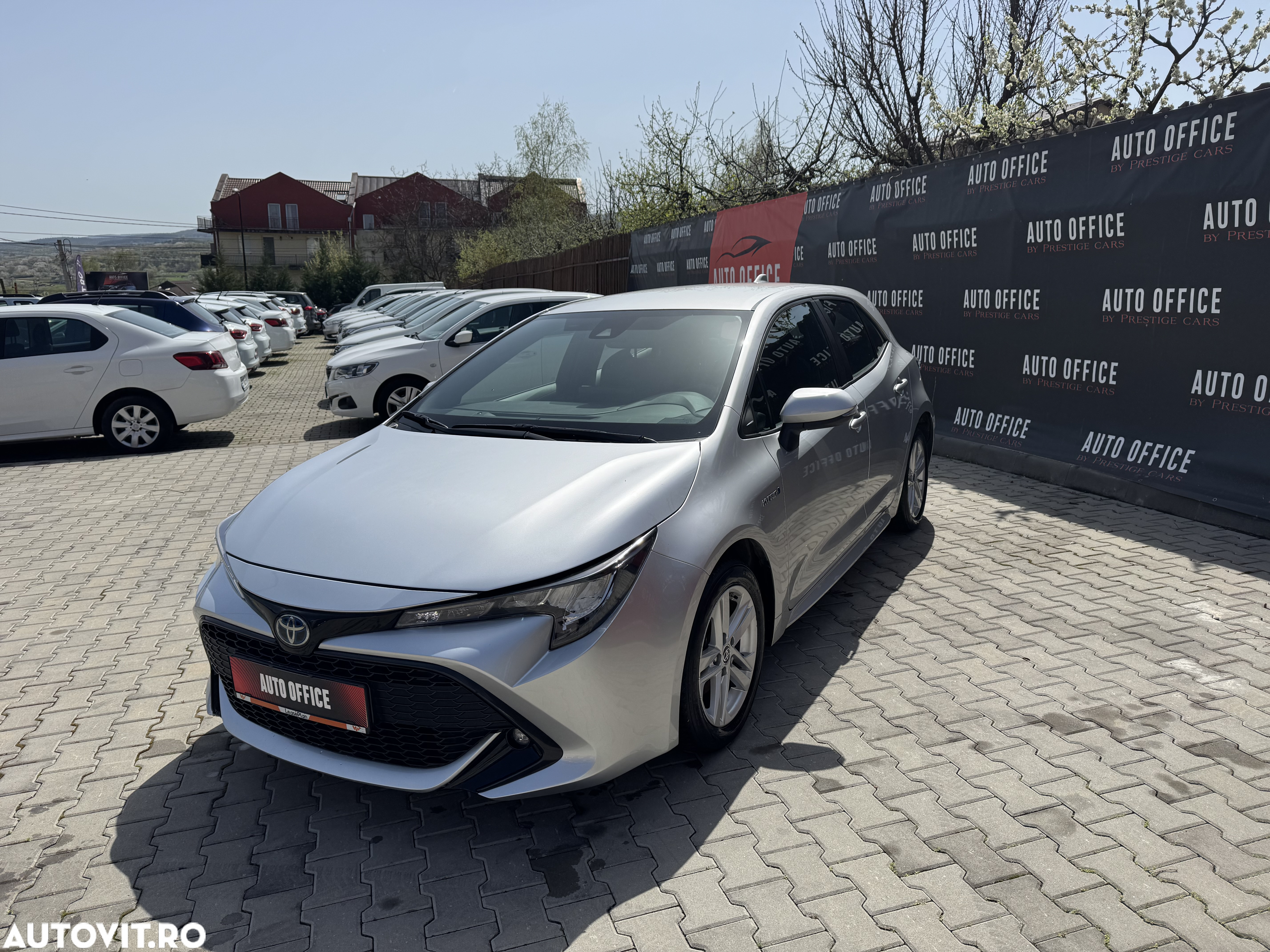 Toyota Corolla 1.8 HSD Dynamic - 11