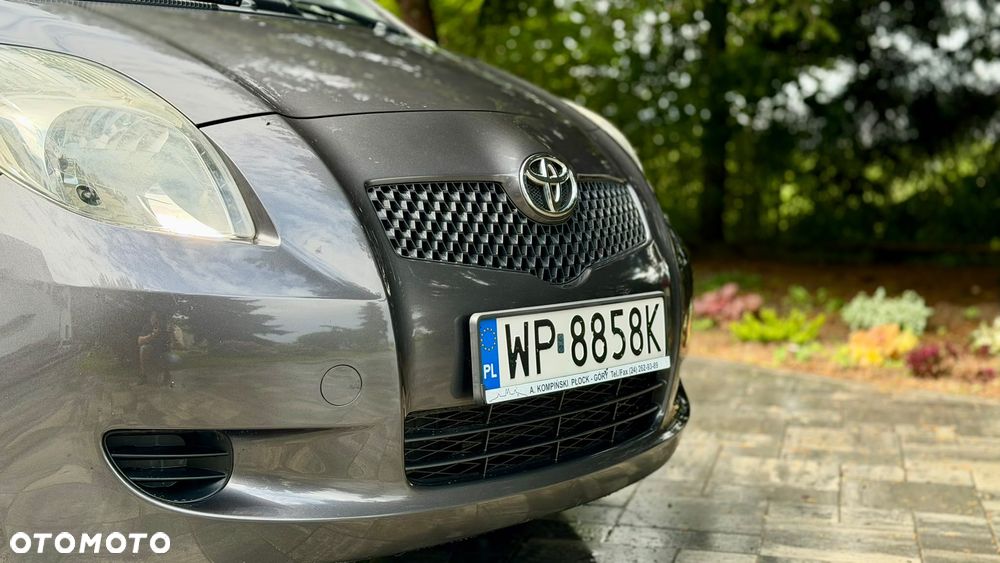 Toyota Yaris - 39