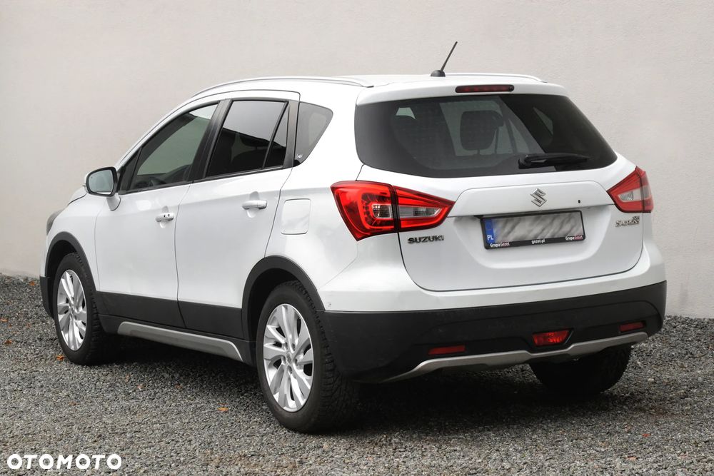 Suzuki SX4 S-Cross 1.0 T Comfort - 5