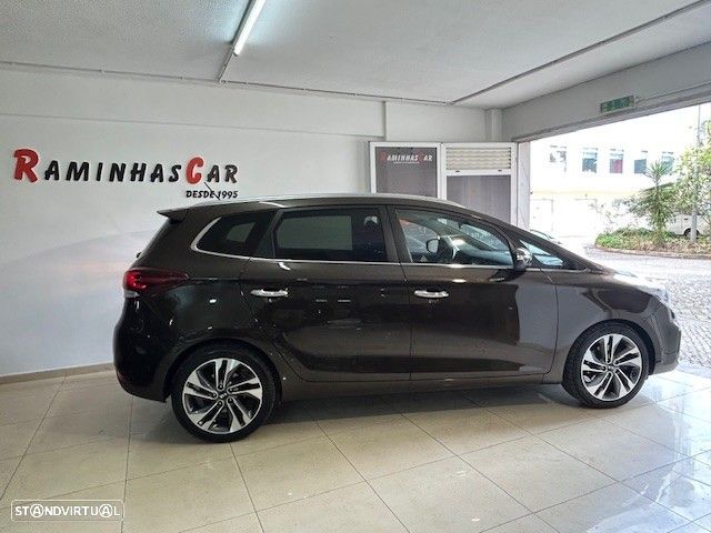 Kia Carens 1.7 CRDi ISG TX - 4