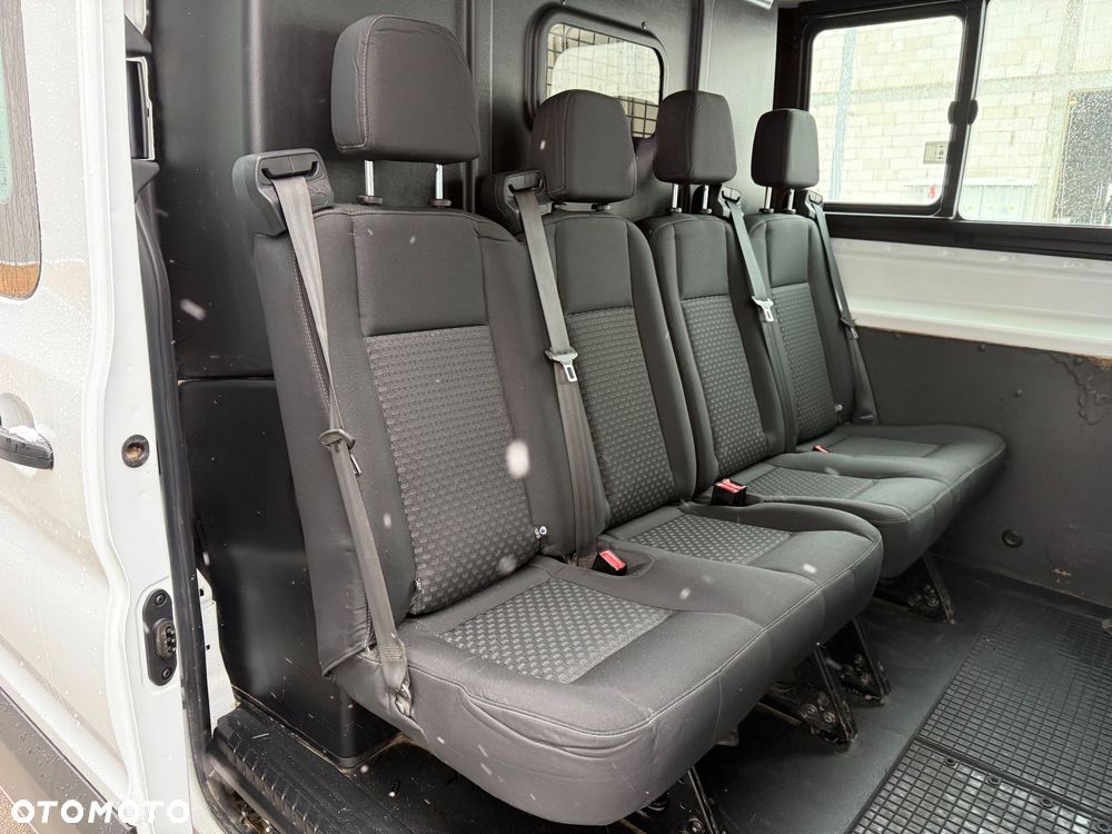 Ford Transit - 23
